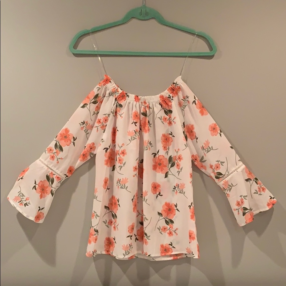 Off the shoulder floral top-copper key
